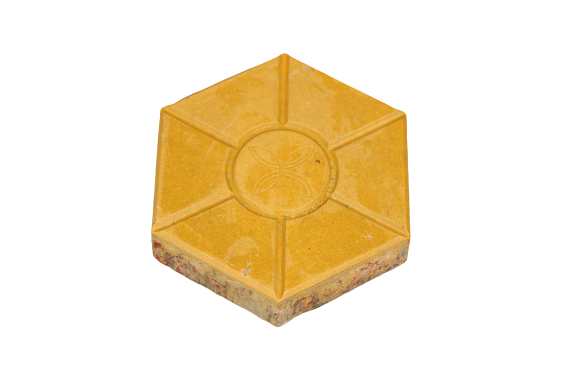 Gạch bê tông giả đá mặt bóng – hình lục lăng vàng 26 x 15 x 5 cm